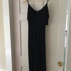 Basic Ruffled Maxi Dress